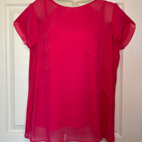 LIZ CLAIBORNE | WOMENS TOP | MED | HOT PINK - Picture 1 of 9